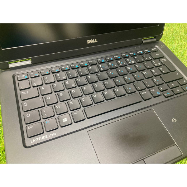 Ноутбук Dell Latitude E7250 (i5-5300U|8GB|256SSD)