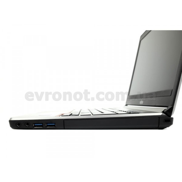 Ноутбук Fujitsu Lifebook E736 (i3-6100U | 8GB | 160SSD)