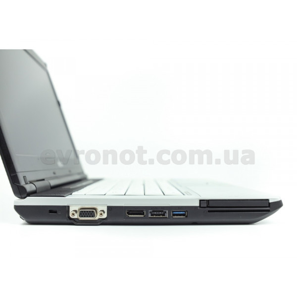 Ноутбук Fujitsu Lifebook S751 (i3-2310M|4GB|250HDD)
