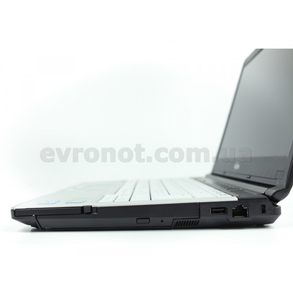 Ноутбук Fujitsu Lifebook S761 (i3-2350M | 8GB | 120SSD)